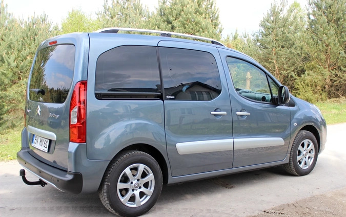 Citroen Berlingo cena 27900 przebieg: 166000, rok produkcji 2010 z Jastrowie małe 742